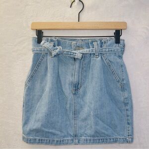 Hollister light wash denim 100% cotton ultra high rise paperbag mini skirt 0/24